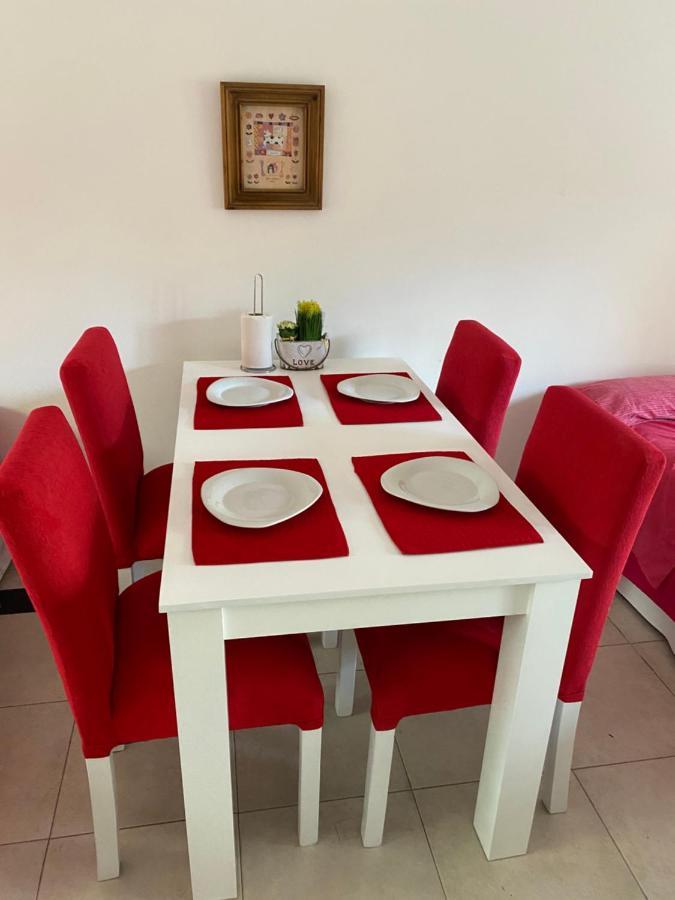 Apartamento En Country Pilar Piscina Parrilla Propia Hasta 4 Personas Eksteriør bilde